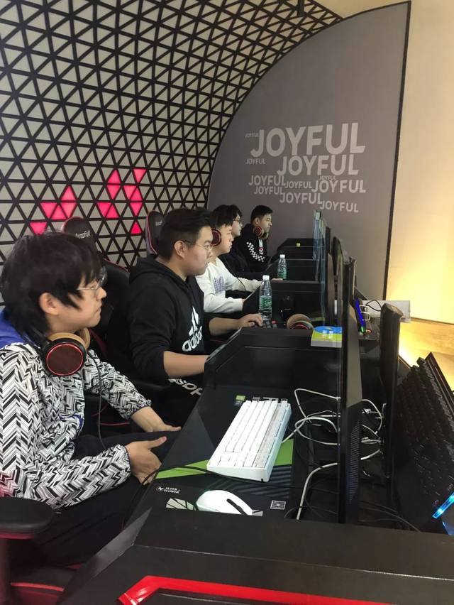 也让掘金巩 也让掘金巩